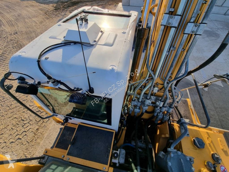 Escavadora Liebherr R 924    Excavator LIEBHERR...