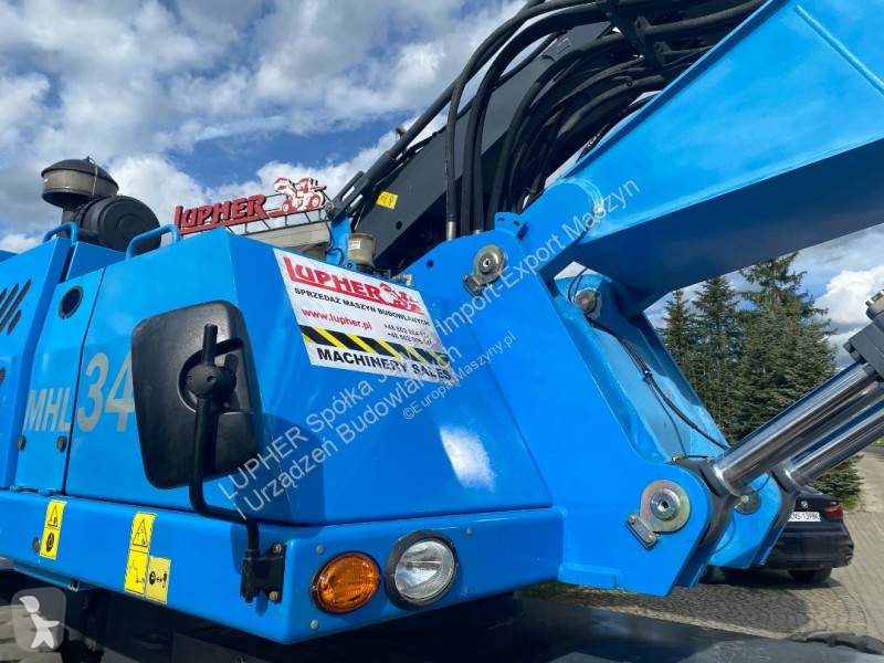 Lopatový nakládač Fuchs MHL340