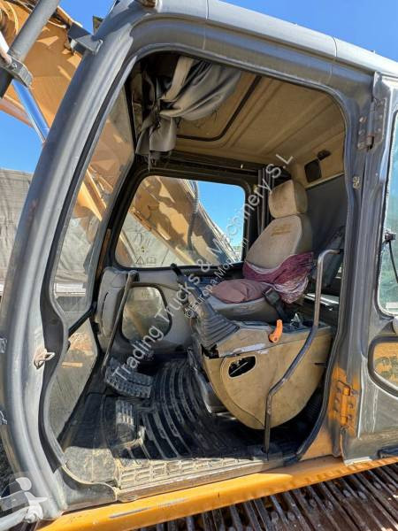 Excavadora Case