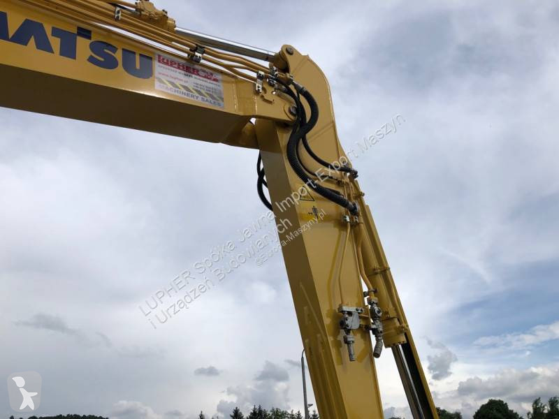 Excavator Komatsu PC210LC-11