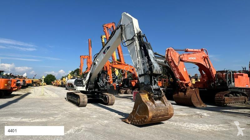Escavatore Caterpillar