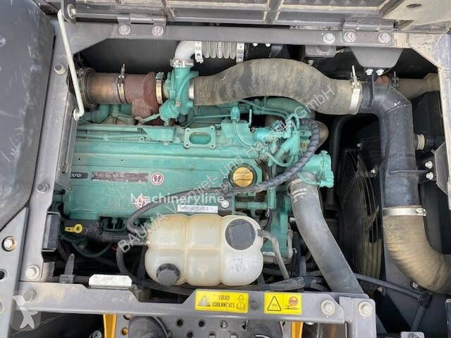 Escavatore Volvo ECR 235 E L MIETE / RENTAL...