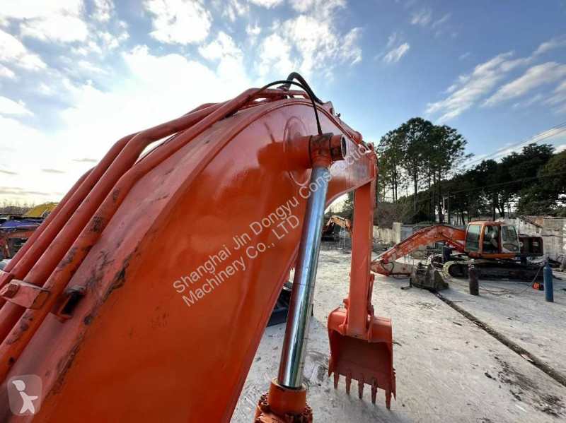 Escavadora Hitachi ZX 200