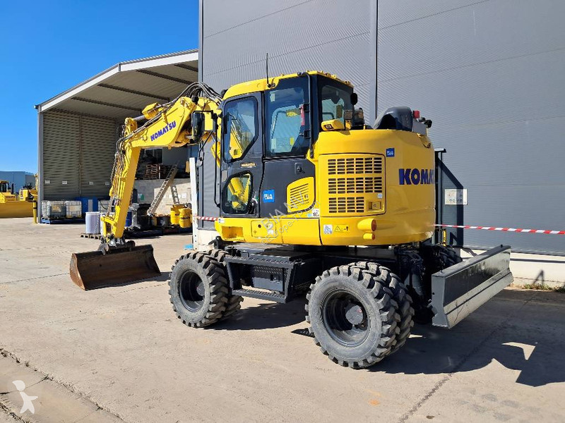 Багер Komatsu PW138MR-11E0
