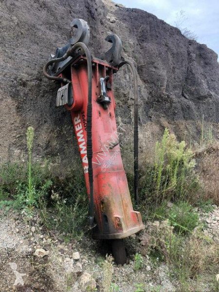 Escavatore Hyundai  HX520L