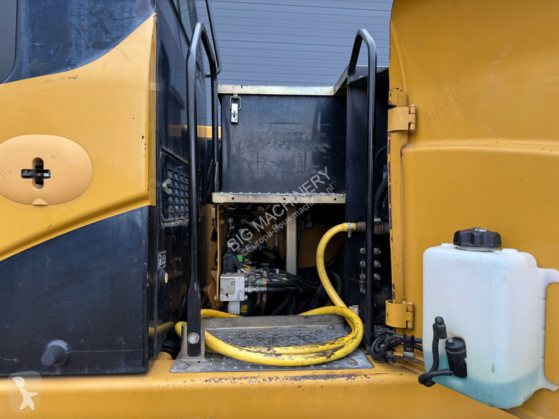 Graafmachine Caterpillar D