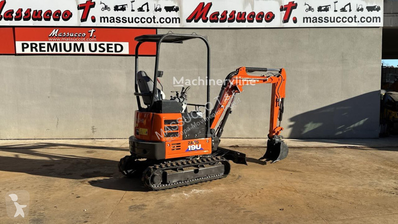 Escavatore Hitachi ZX19U 5A YLR