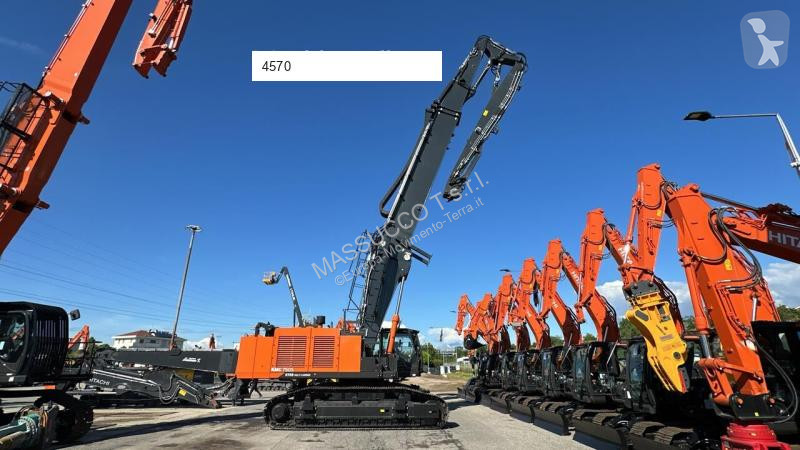 Escavatore Hitachi KMC750S-7