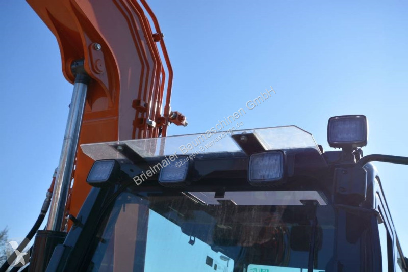 Escavatore Hitachi ZX 95 US-7