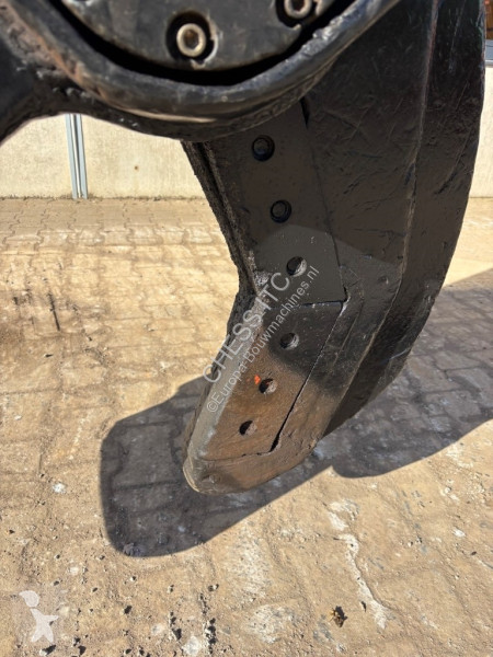 Excavator Liebherr R 922 HD S L with LaBounty...