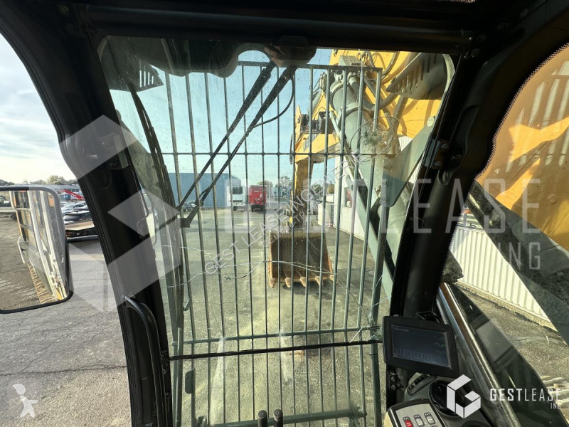 جرافة Liebherr  R966 HD