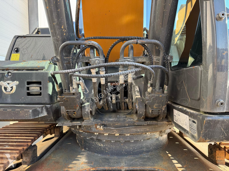 Escavatore Case CX300D