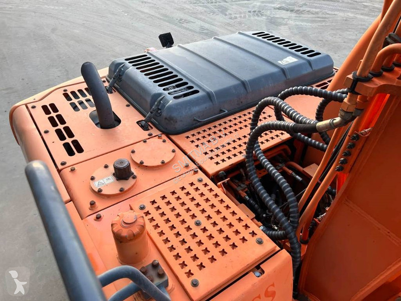 جرافة Doosan