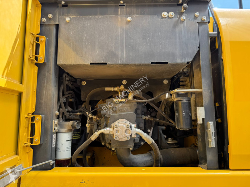 Graafmachine Komatsu -11