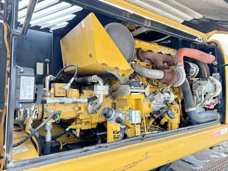 Excavator Caterpillar D - Triple Boom / Quick...