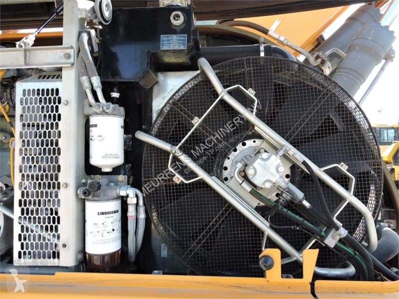 Escavadora Liebherr A918