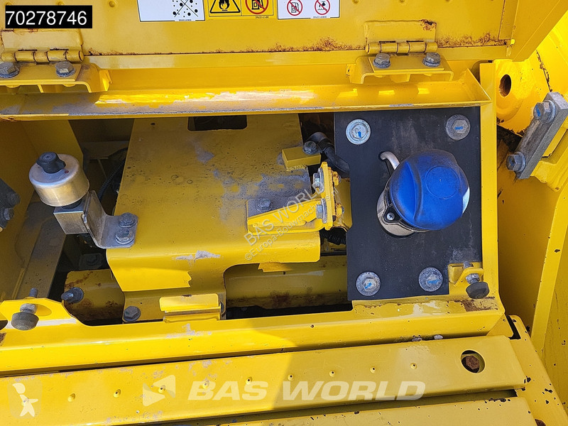 Lopatový nakládač Komatsu PC390 HRD -11 UHD -...