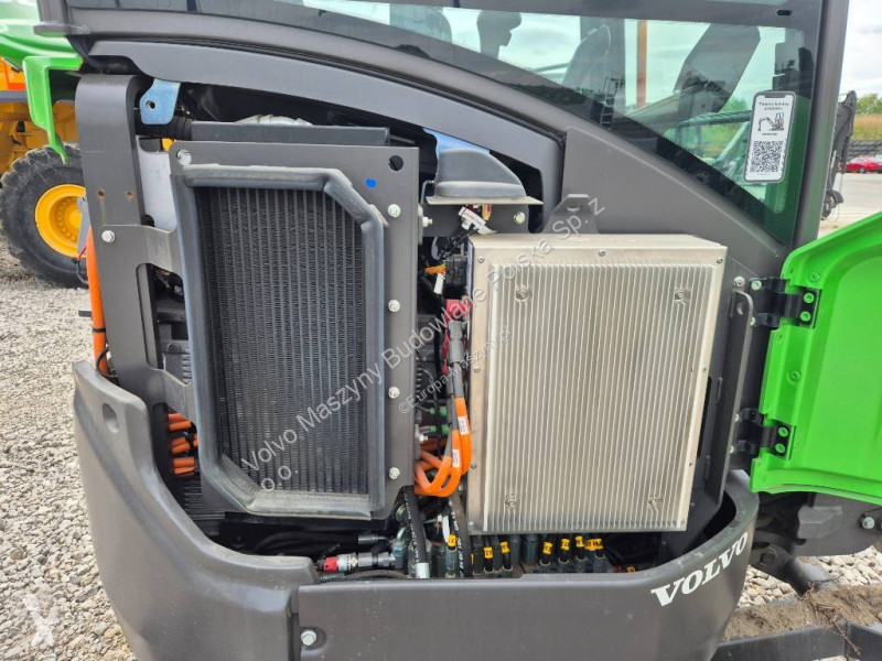Escavadora Volvo JECR25D ELECTRIC