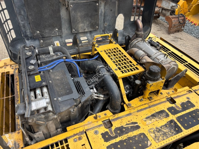 Lopatový nakládač Komatsu LC-10