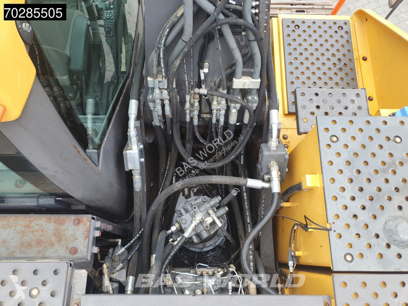 Graafmachine Volvo C220  Select