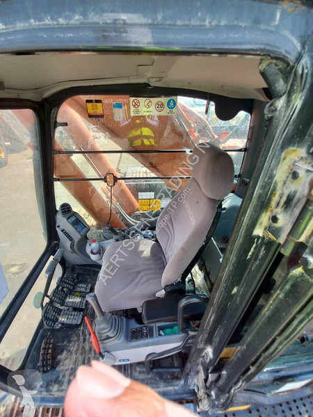 Excavator Hitachi -5G (Abu Dhabi)