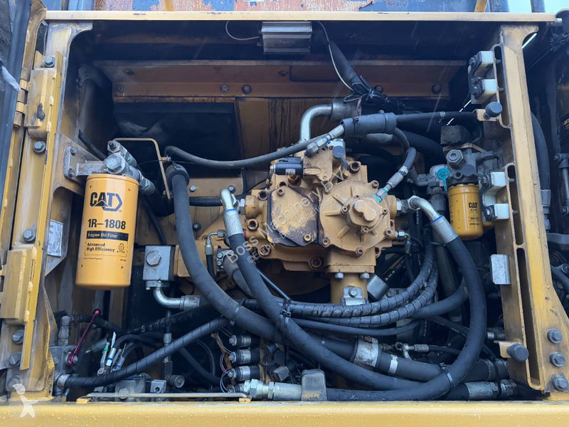 Graafmachine Caterpillar UHD - Hydr...