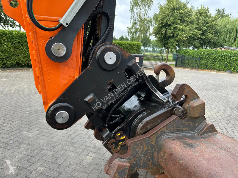 Excavator Doosan -5