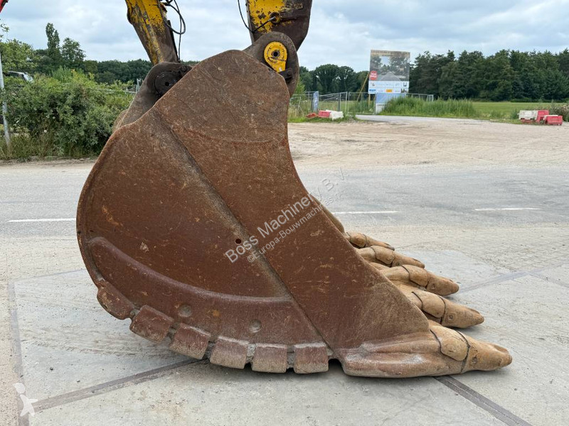 Lopatový nakládač Komatsu PC700LC-11 -...