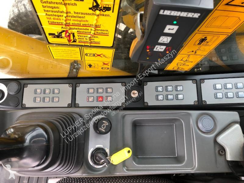 Excavadora Liebherr A922 Rail Litronic