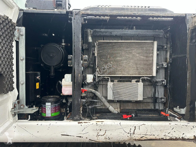 Escavadora Hidromek HMK 230LC-4 CE, 700 MM...