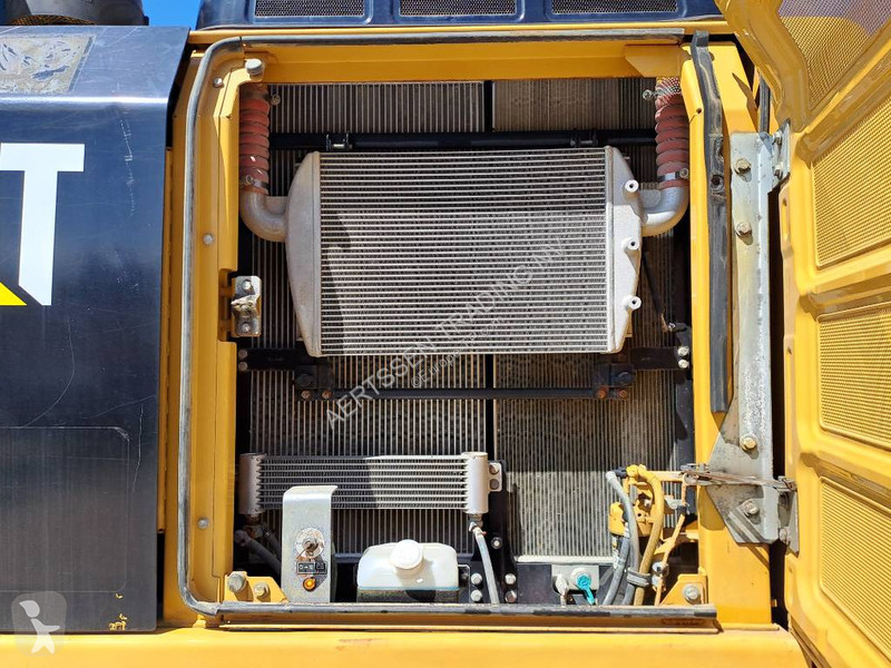 Graafmachine Caterpillar FL N