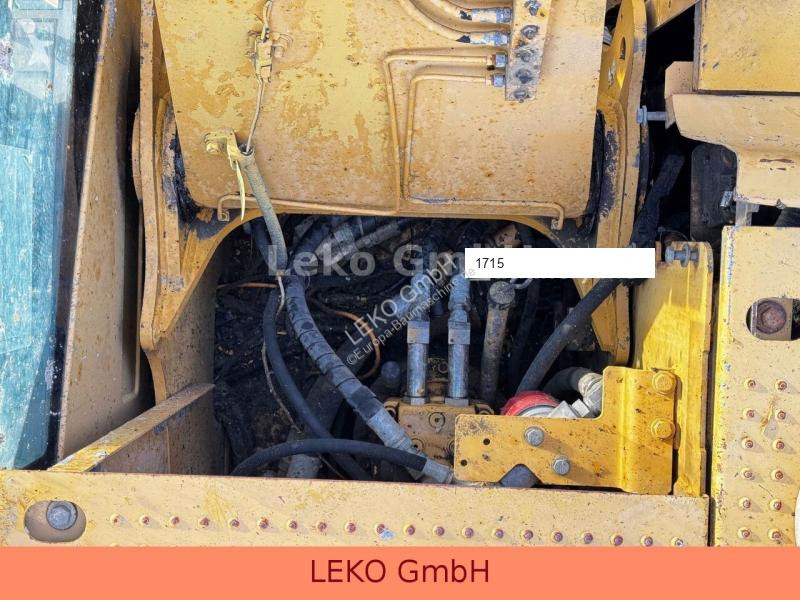Lopatový nakládač Caterpillar 311C Mit Zwei...
