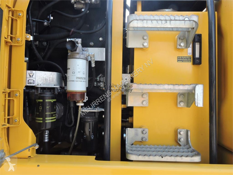Graafmachine Komatsu PW148