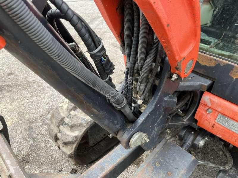 Escavadora Kubota  U27-4