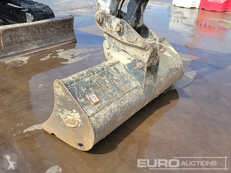 جرافة Bobcat