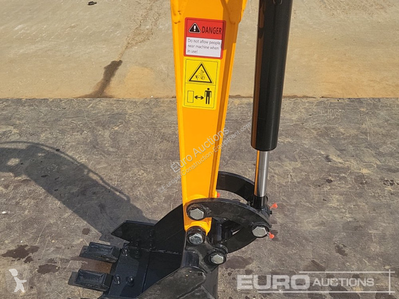 Escavadora JPC HT12