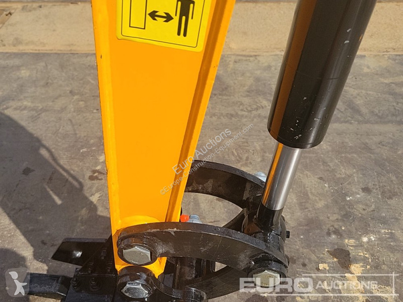 Excavator JPC HT12