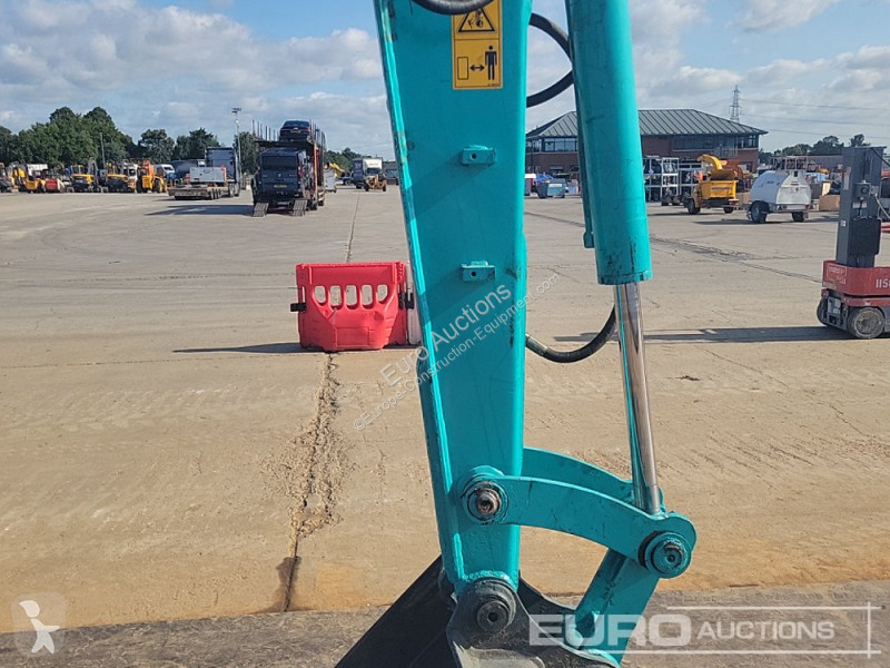 Escavadora Kobelco -C