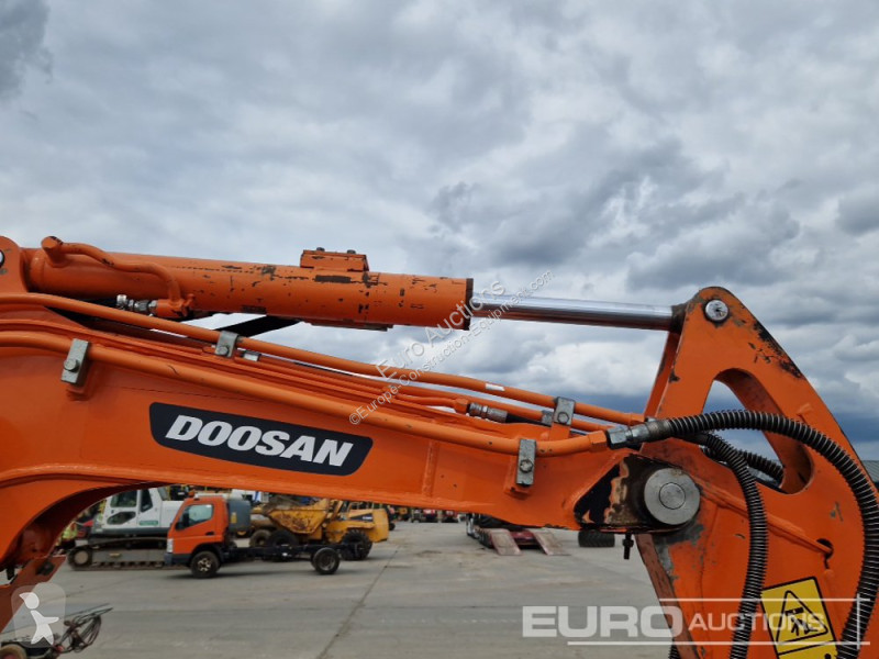 Escavatore Doosan