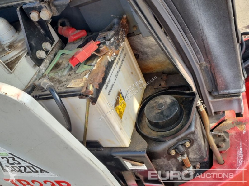 Escavatore Takeuchi