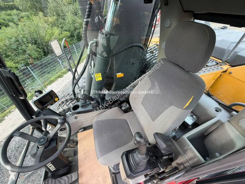 Rýpadlo Volvo EW180E