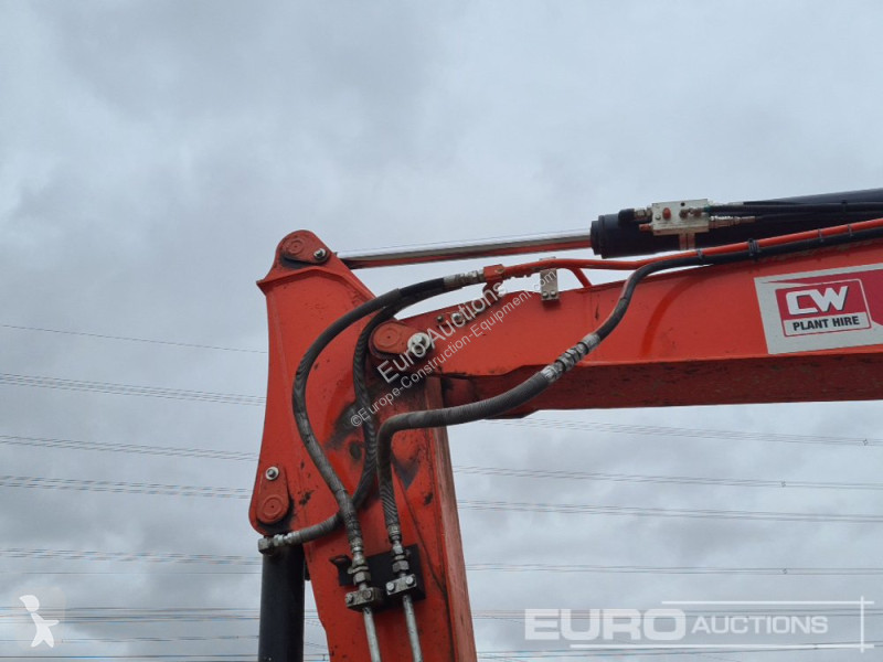 Escavadora Kubota KX080-4A2