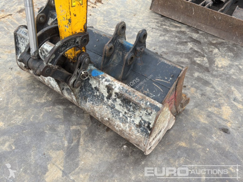 جرافة JCB 16C-1