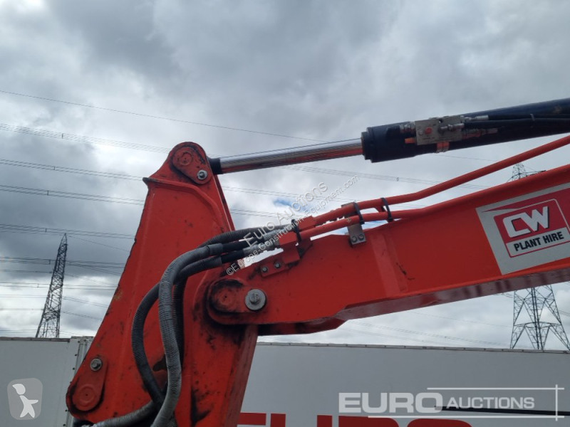 Escavadora Kubota KX080-4A2