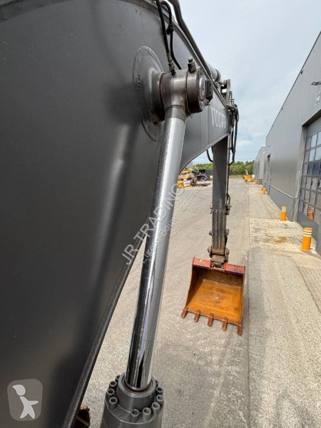 Graafmachine Volvo EC 220 EL (new undercarriage)