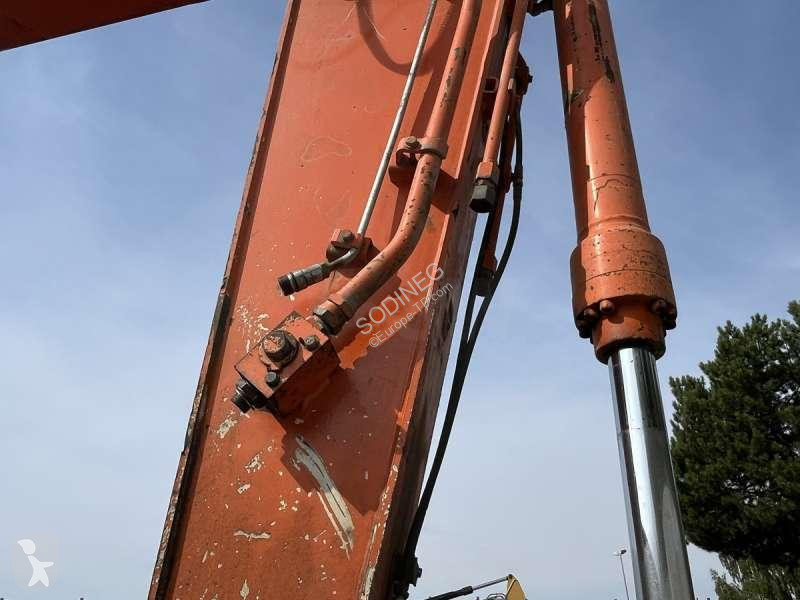 Escavatore Hitachi