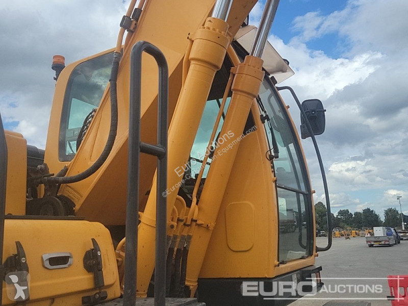 Lopatový nakládač Hyundai R140W-9A