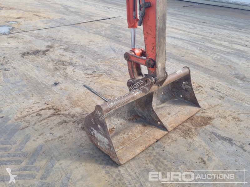 Lopatový nakládač Kubota KX71-3