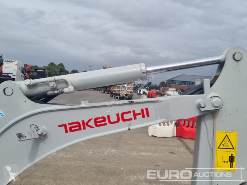 Graafmachine Takeuchi TB216