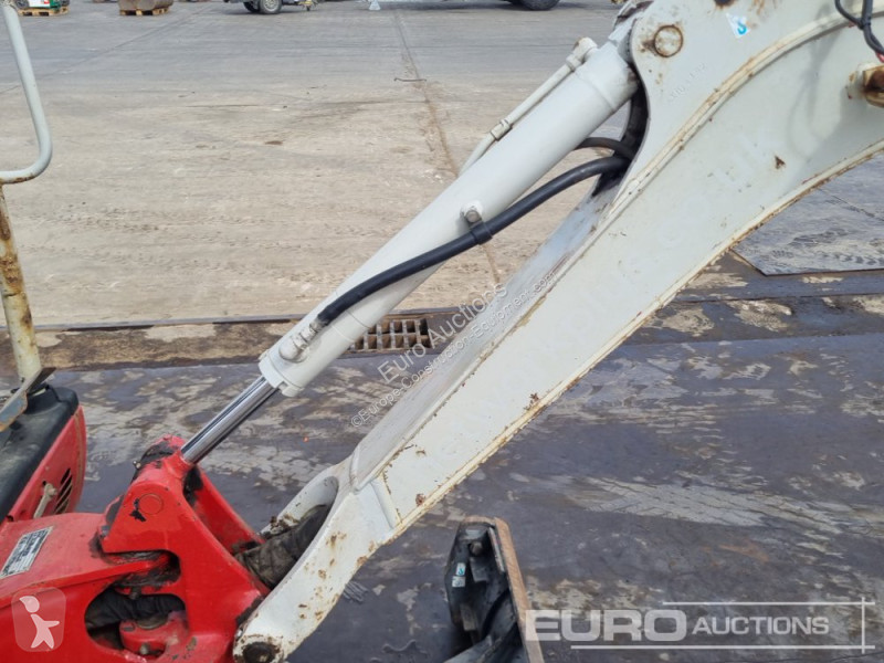 Graafmachine Takeuchi TB216